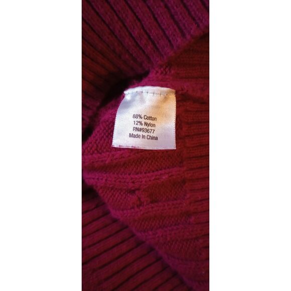 St. John's Bay Women's Size 1X Wine Cable Knit V-Neck Sweater - Picture 7 of 7